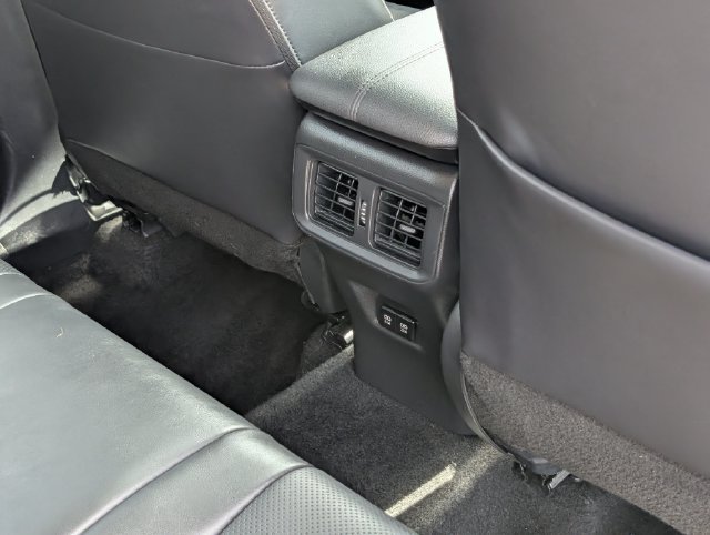 Used 2021 Toyota RAV4 Limited AWD/4WD image 32