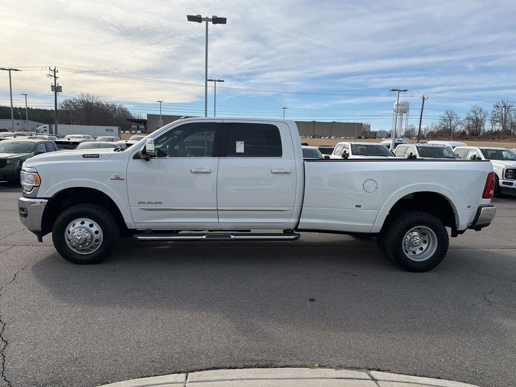 Used 2022 RAM 3500 Limited image 6