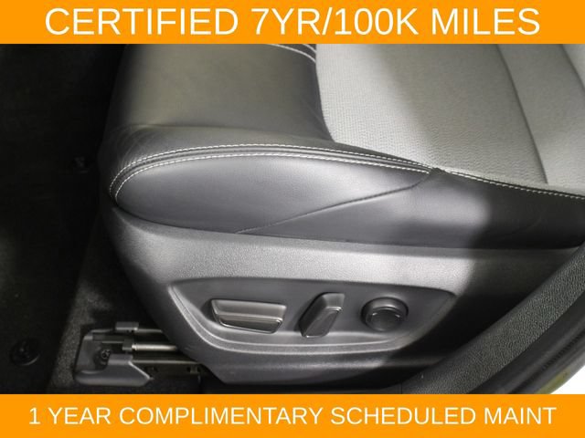 Used 2024 Toyota Corolla XSE FWD image 18