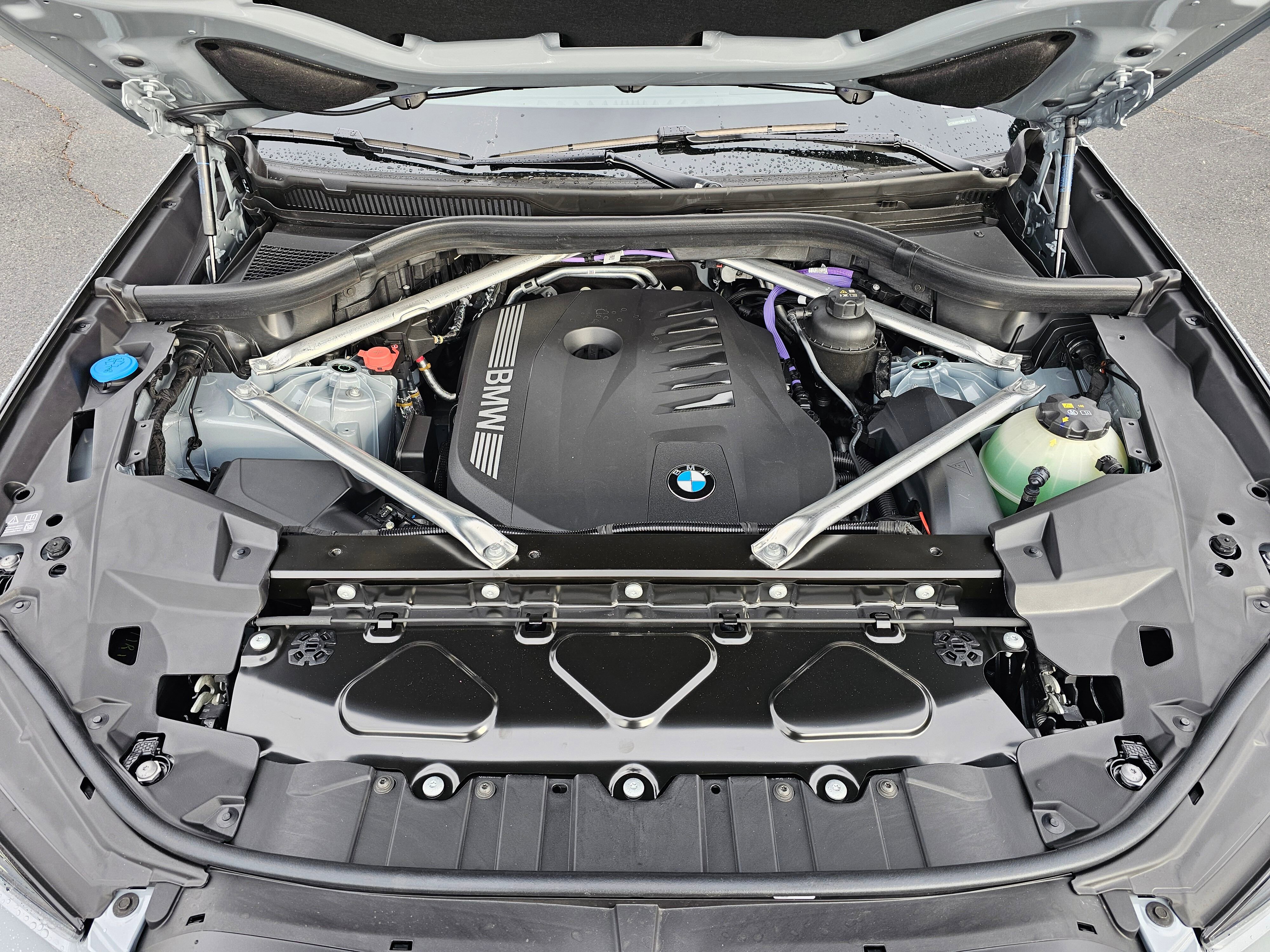 New 2026 BMW X5 xDrive40i w/ M Sport Package image 9