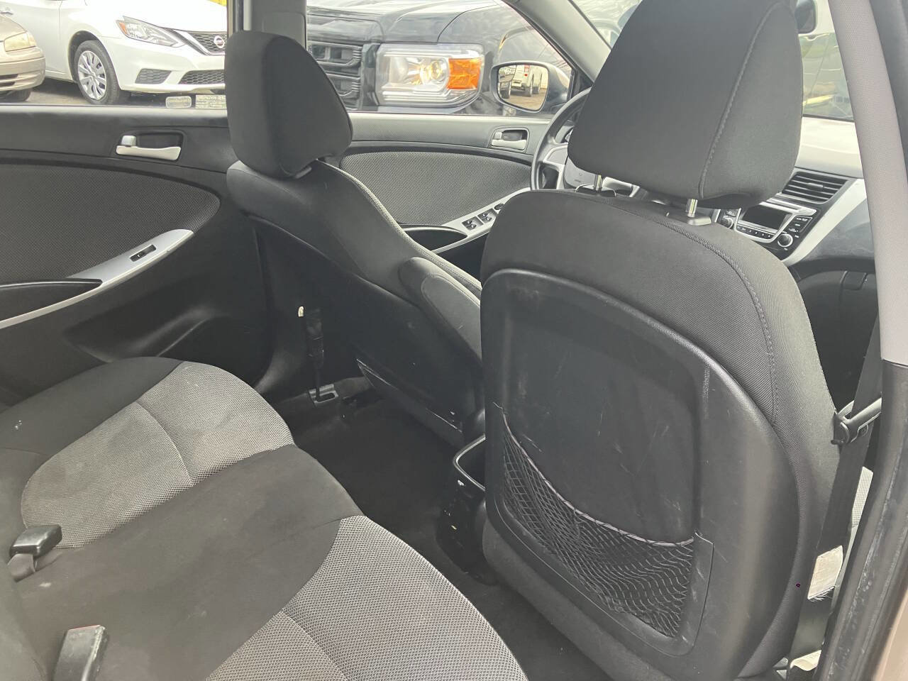 Used 2014 Hyundai Accent GS image 27