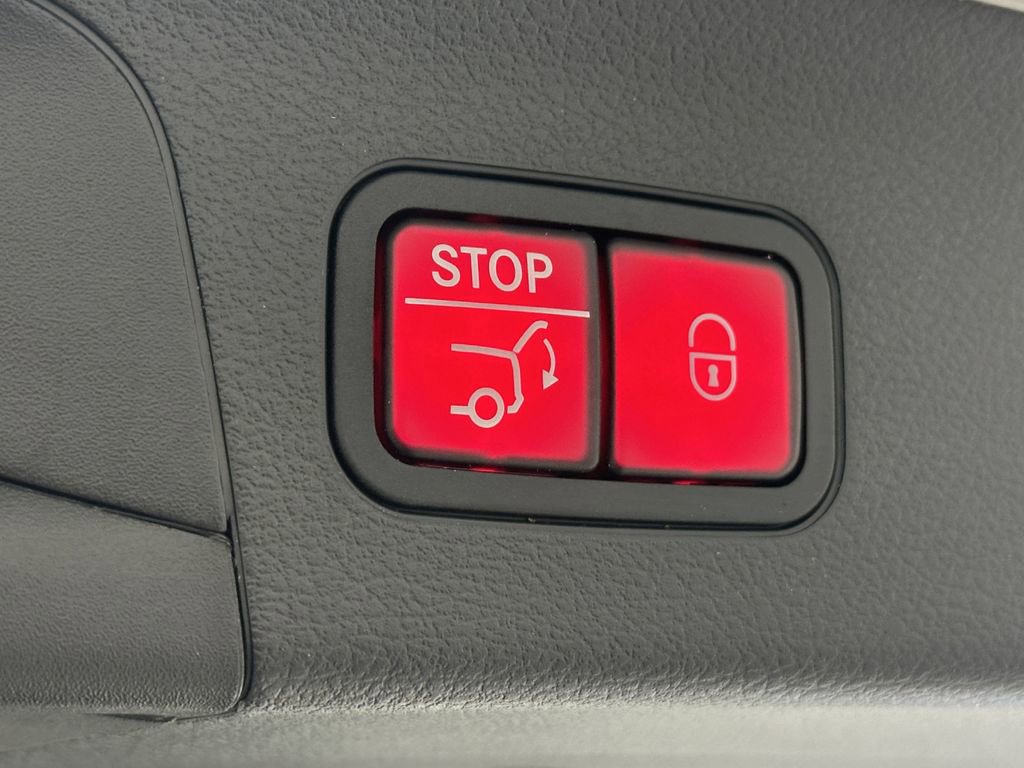 Certified 2023 Mercedes-Benz GLS 580 4MATIC image 22