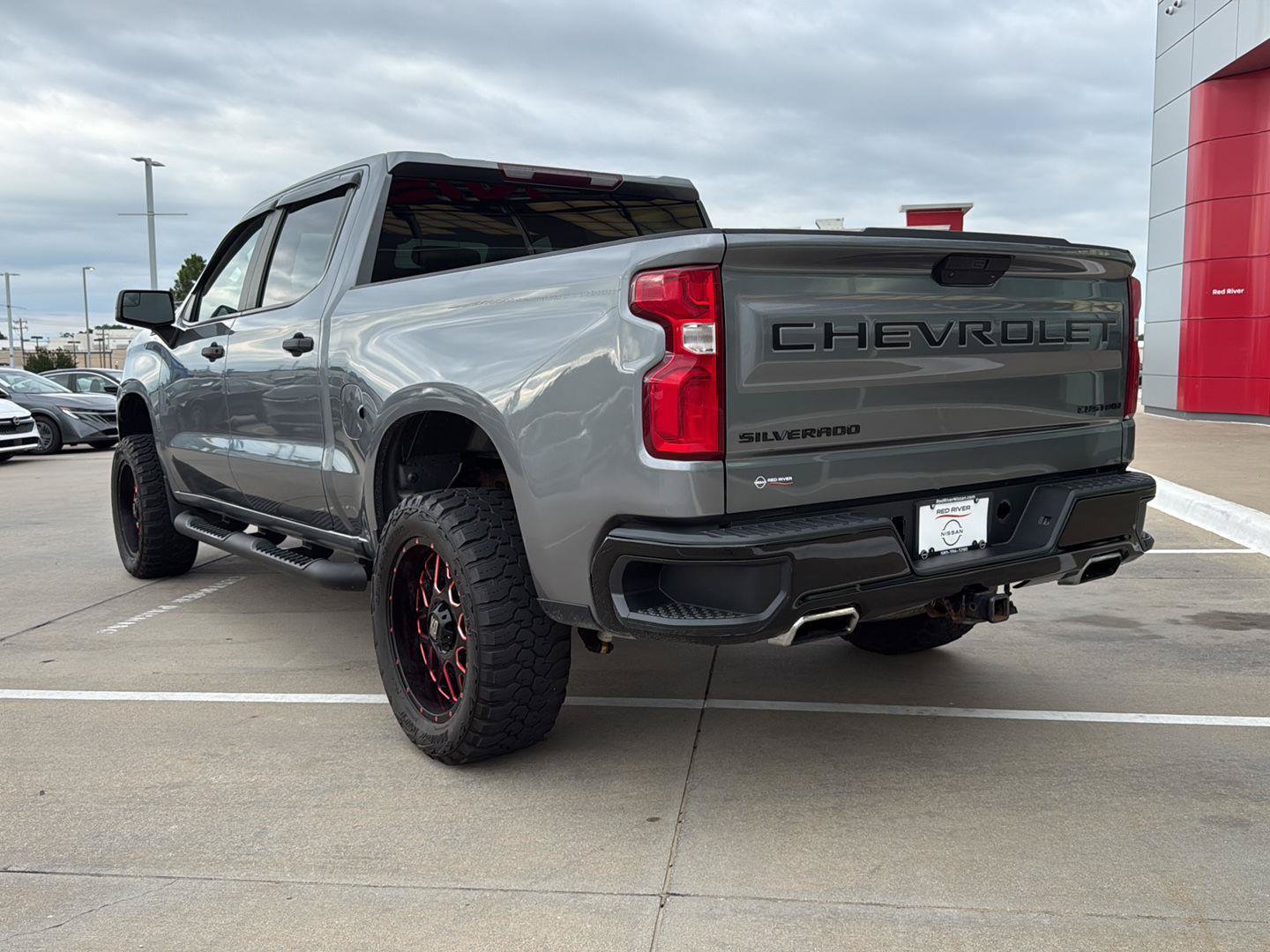 Used 2020 Chevrolet Silverado 1500 Custom Trail Boss w/ Custom Convenience Package AWD/4WD image 9