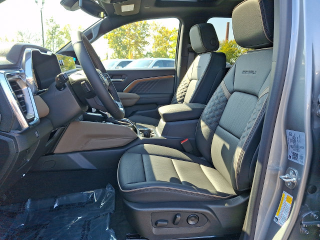 New 2026 GMC Canyon Denali AWD/4WD image 12