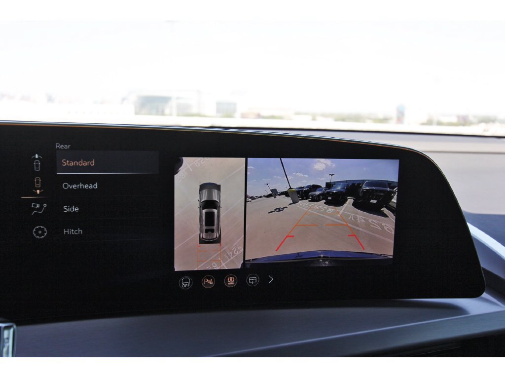 New 2027 Cadillac Vistiq Sport AWD/4WD image 17