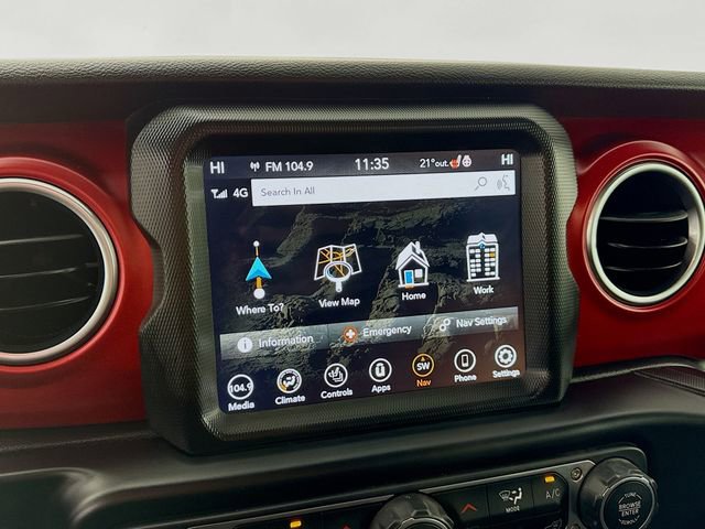 Used 2023 Jeep Wrangler Unlimited Rubicon w/ Cold Weather Group image 13