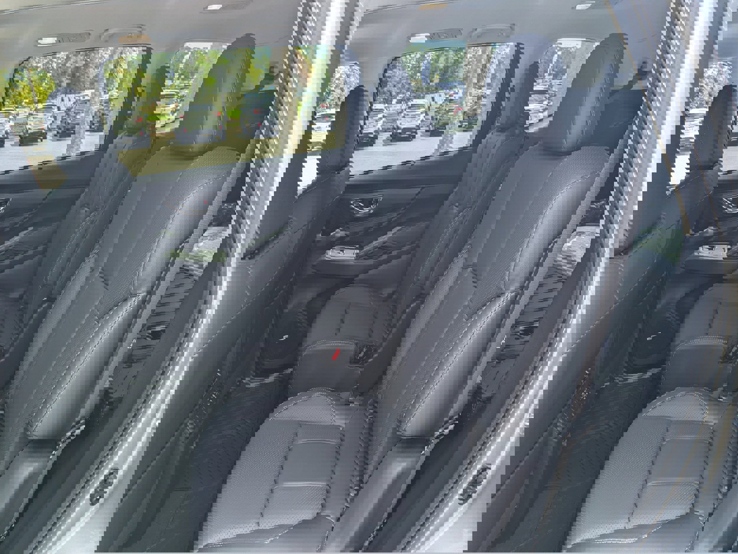 New 2025 Subaru Ascent Limited image 14