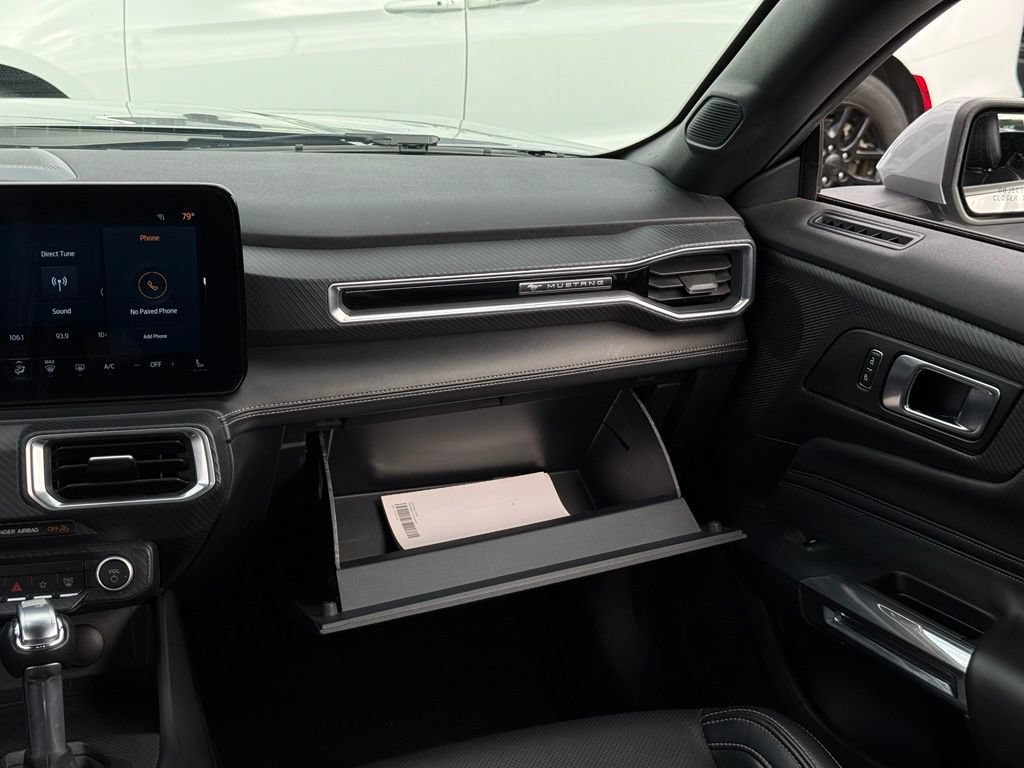 Used 2025 Ford Mustang Premium RWD image 25