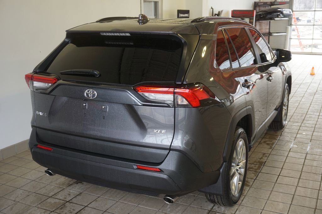 Certified 2024 Toyota RAV4 XLE Premium image 15