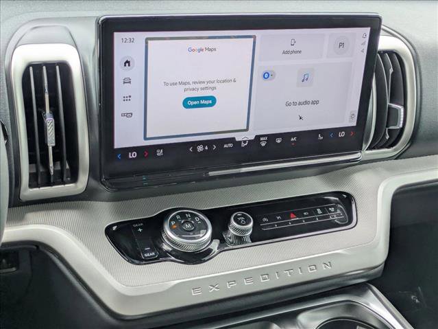 New 2026 Ford Expedition Active image 12