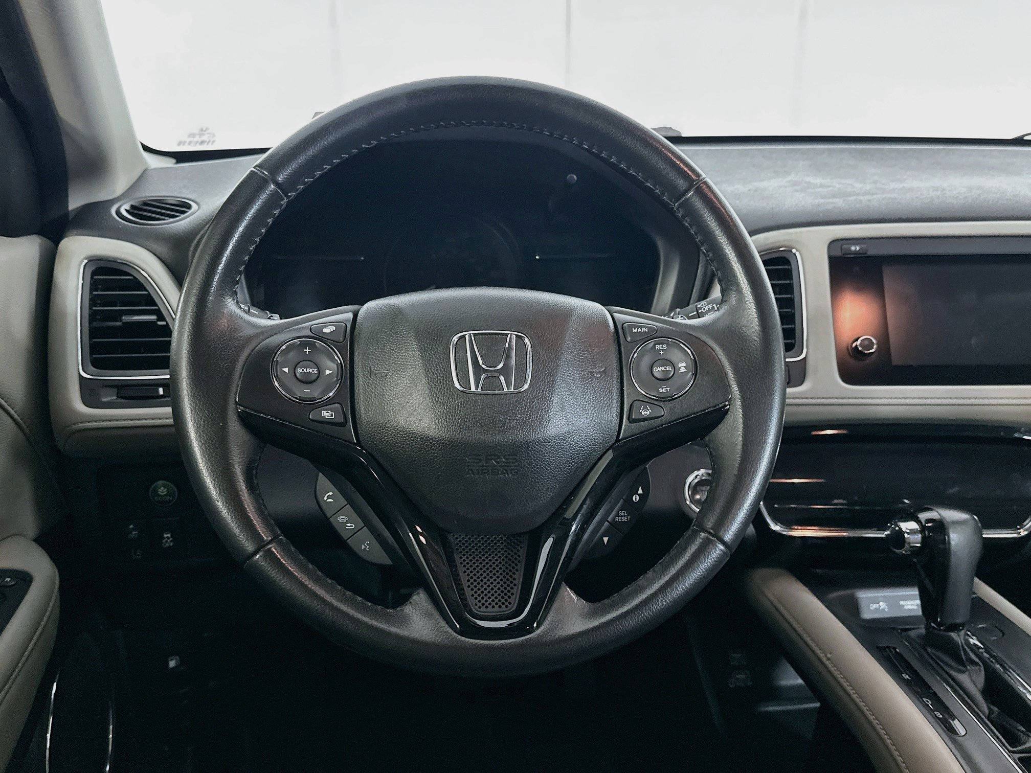 Used 2019 Honda HR-V EX-L image 17