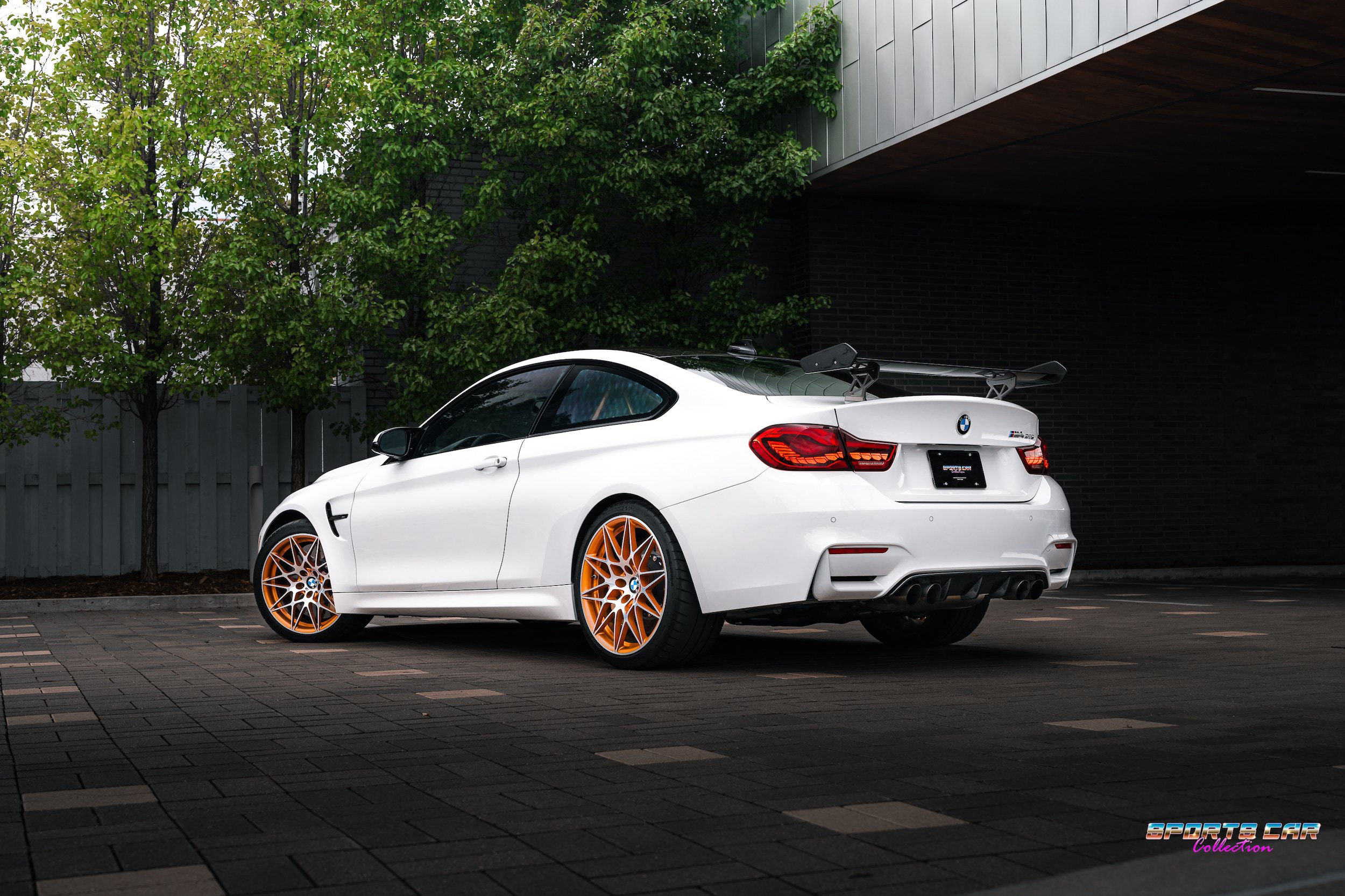 Used 2016 BMW M4 GTS RWD image 3