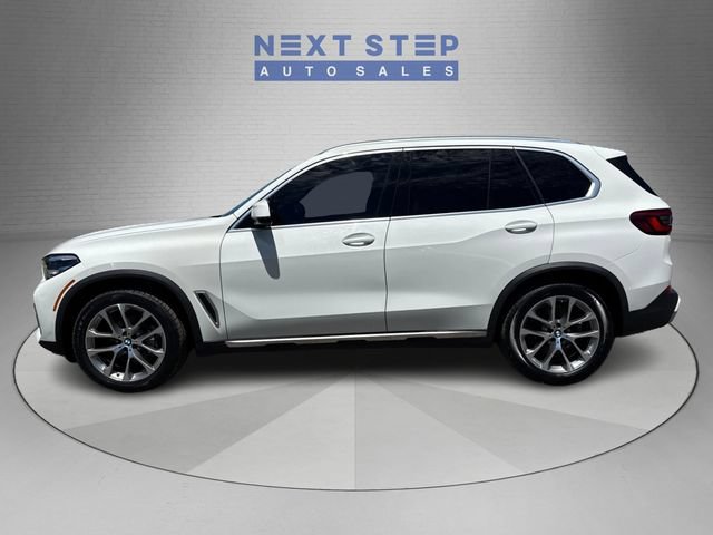 Used 2019 BMW X5 xDrive40i w/ Convenience Package AWD/4WD image 4