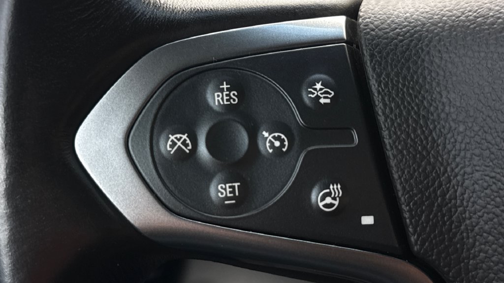 Used 2016 Chevrolet Suburban LTZ AWD/4WD image 35