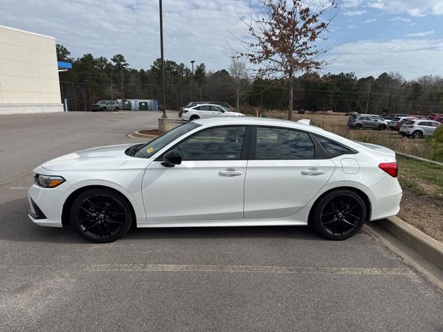 Used 2024 Honda Civic Sport image 4