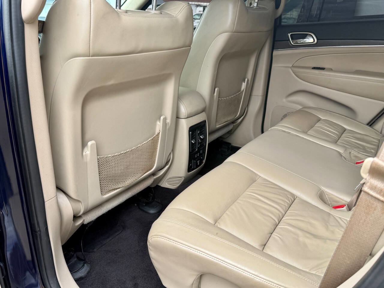 Used 2016 Jeep Grand Cherokee Limited AWD/4WD image 40