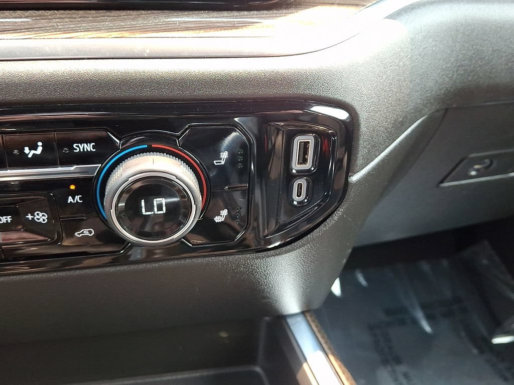 Used 2023 Chevrolet Silverado 1500 RST AWD/4WD image 24