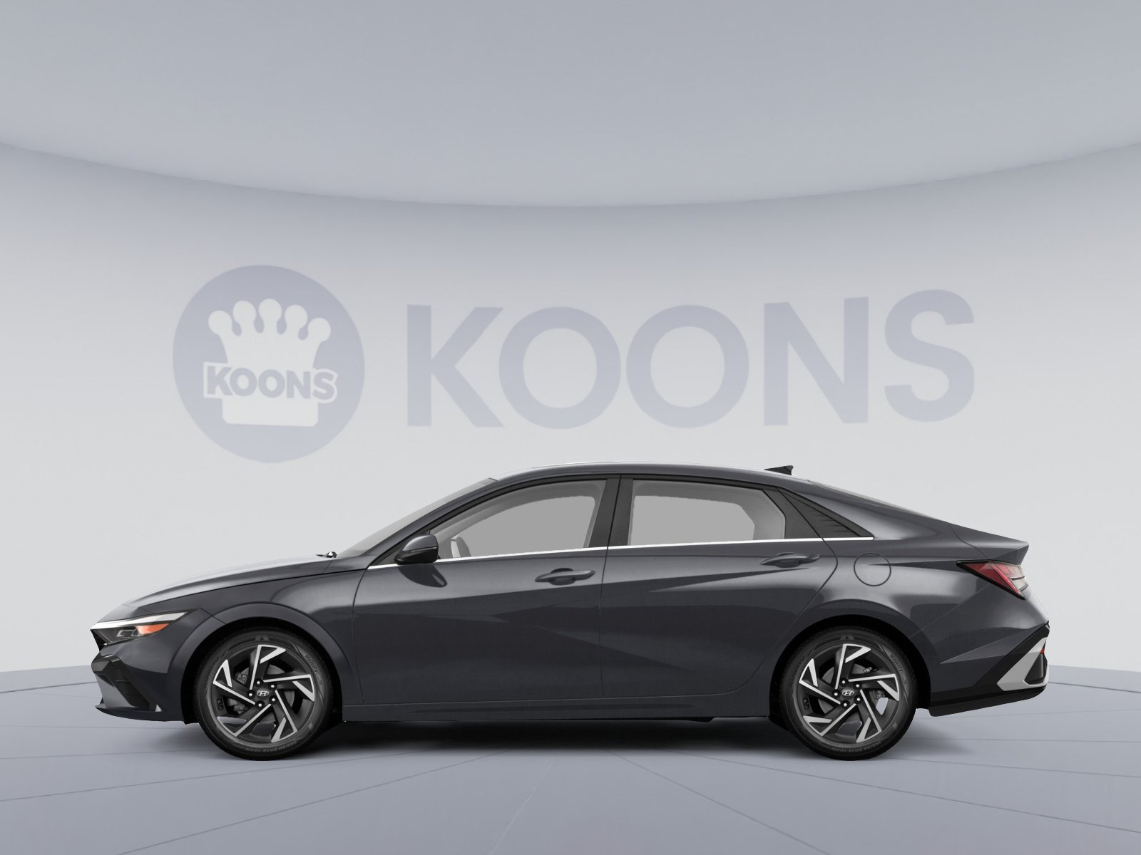 Used 2025 Hyundai Elantra Limited FWD image 2