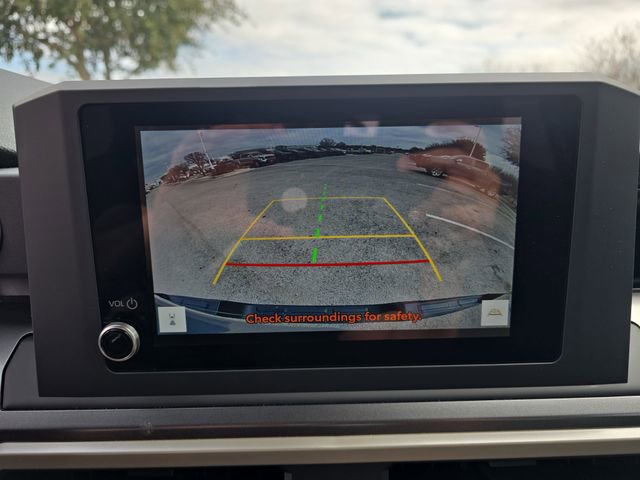 Used 2025 Toyota Tacoma SR5 image 21