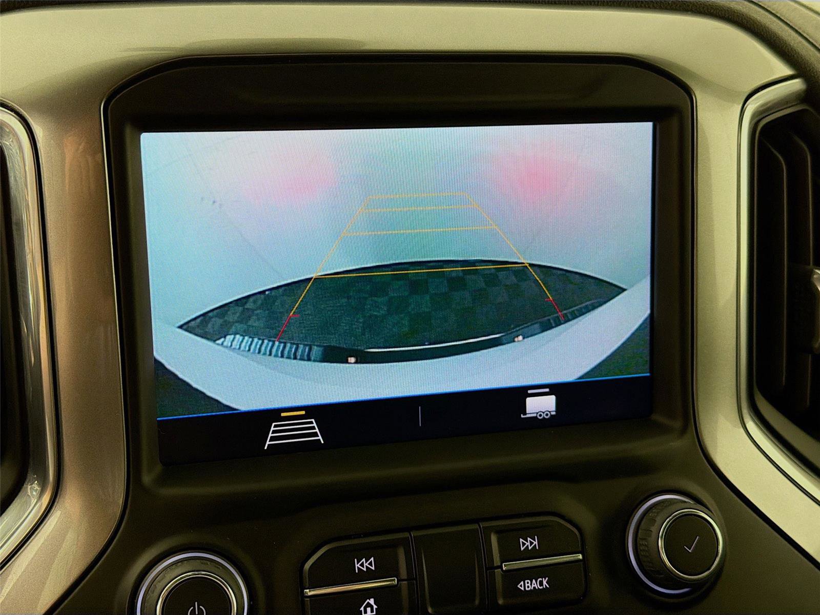 Used 2022 Chevrolet Silverado 3500 LT w/ Gooseneck/5TH Wheel Package AWD/4WD image 15