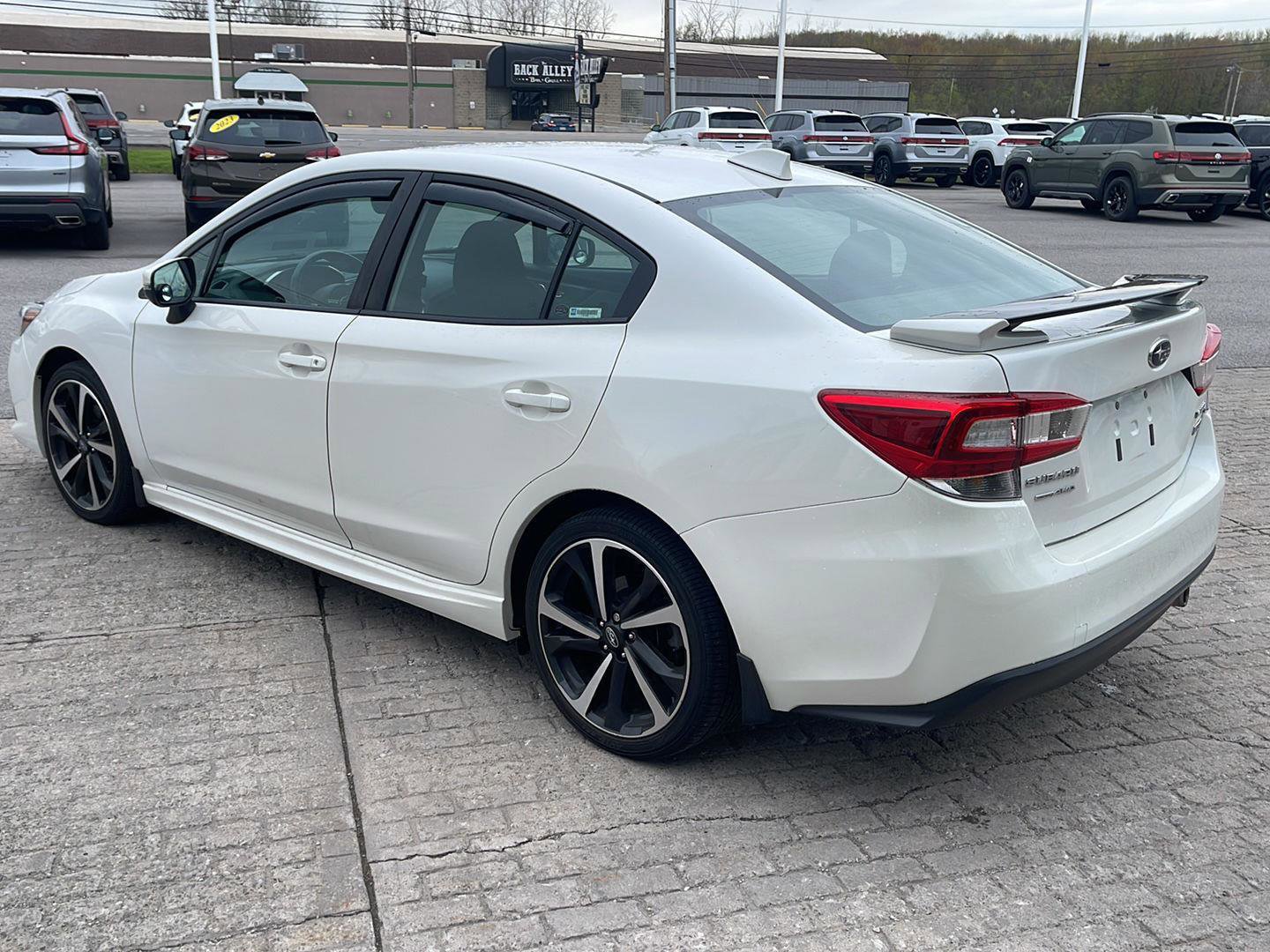 Used 2022 Subaru Impreza 2.0i Sport AWD/4WD image 4
