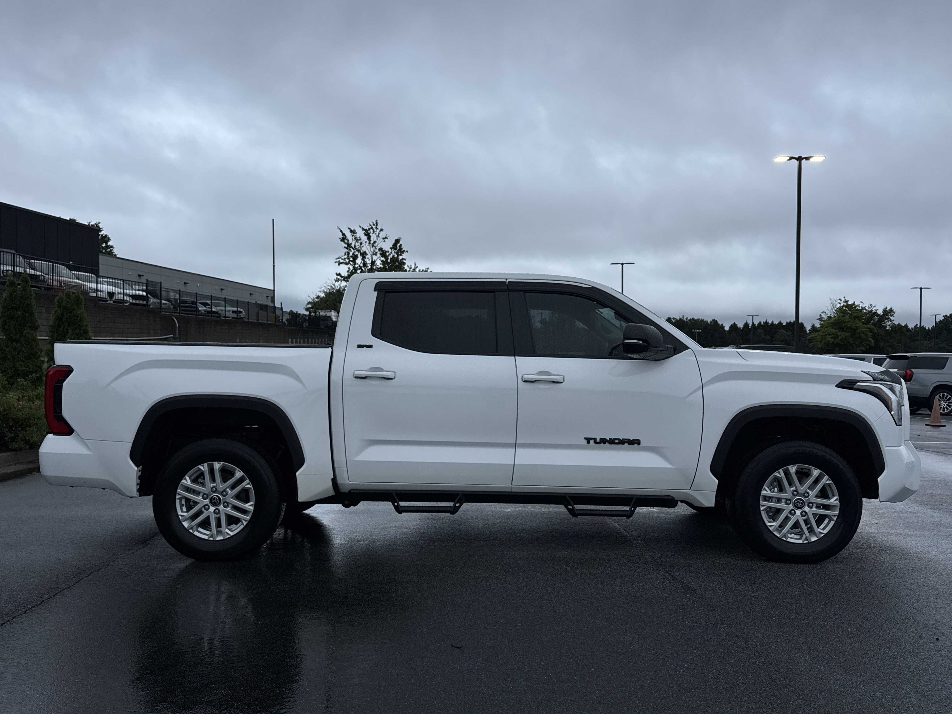Used 2024 Toyota Tundra SR5 w/ SR5 Premium Package AWD/4WD image 11