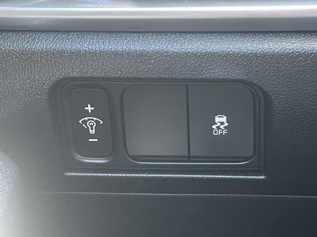 Certified 2024 Kia Sorento S FWD image 30