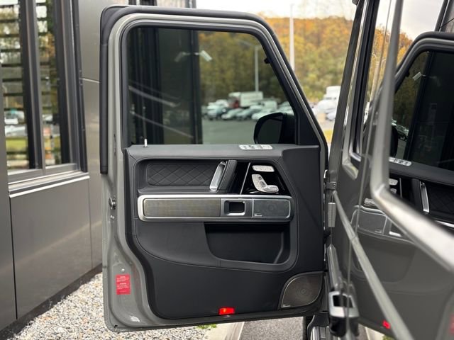 Used 2025 Mercedes-Benz G 63 AMG 4MATIC image 45