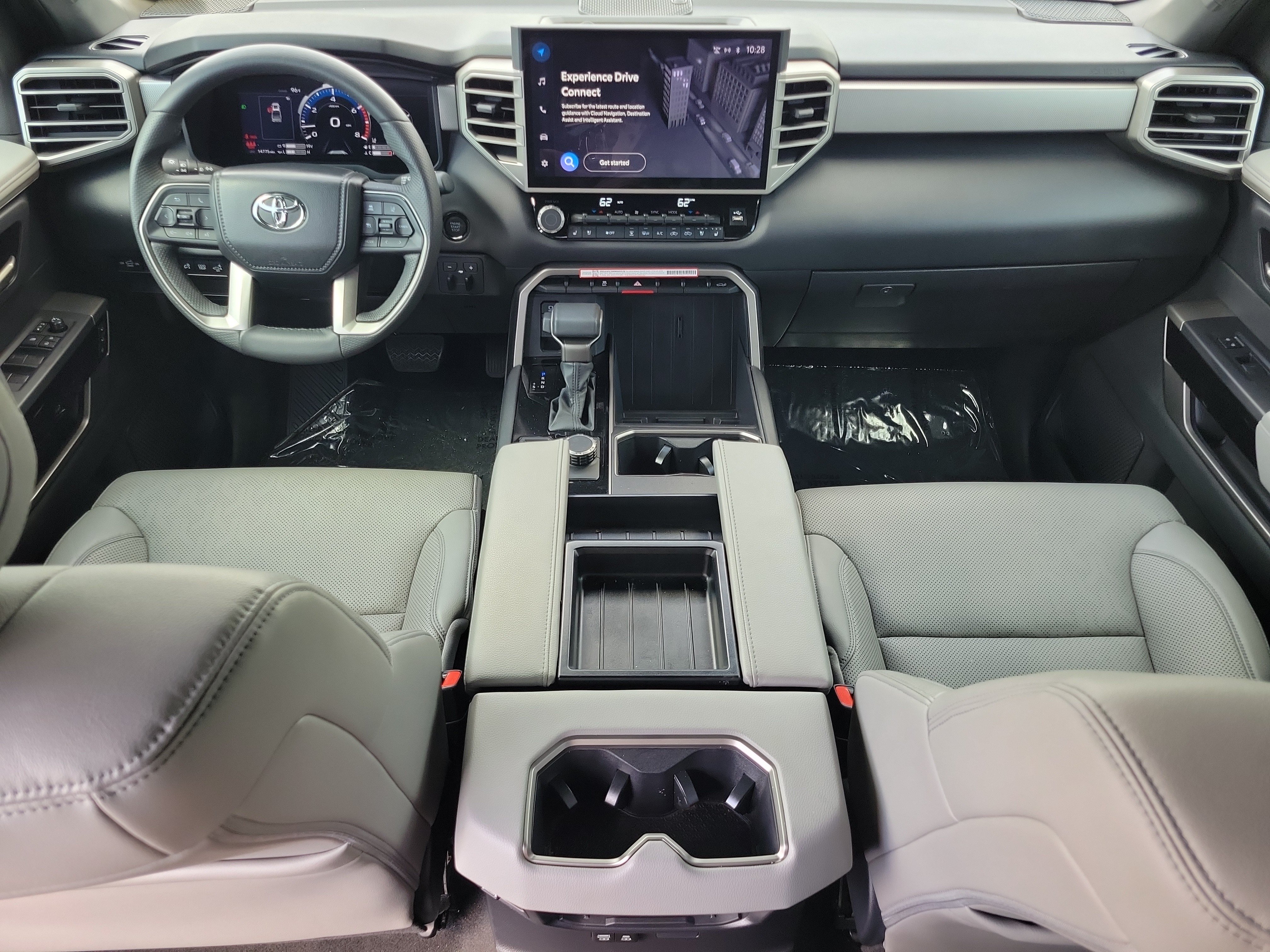 Used 2025 Toyota Tundra Limited AWD/4WD image 18