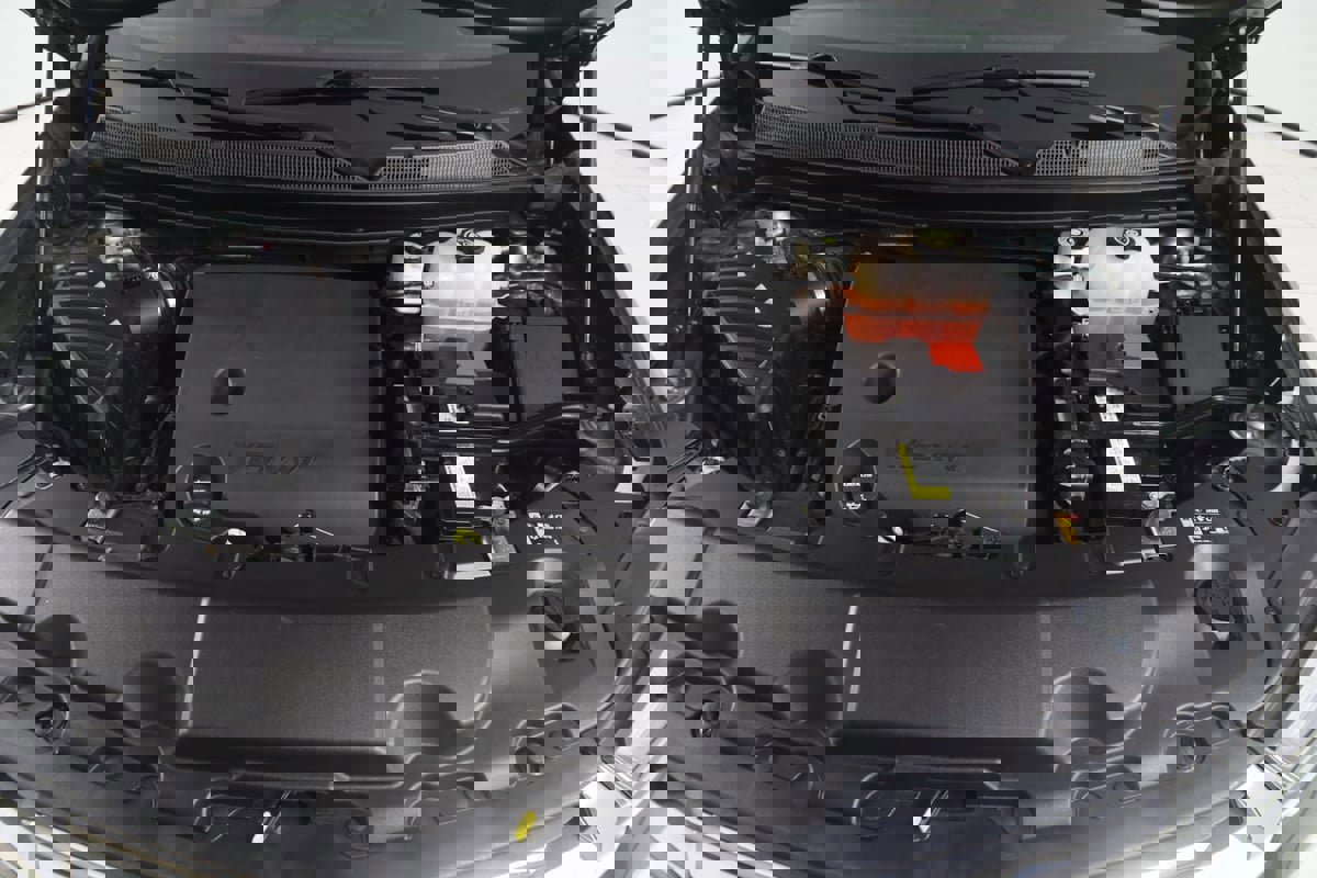 Used 2023 Chevrolet Traverse LT image 51