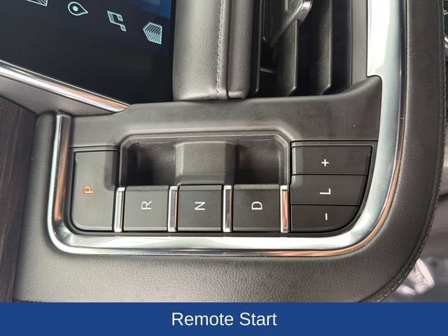 Certified 2024 Chevrolet Suburban LT RWD image 24