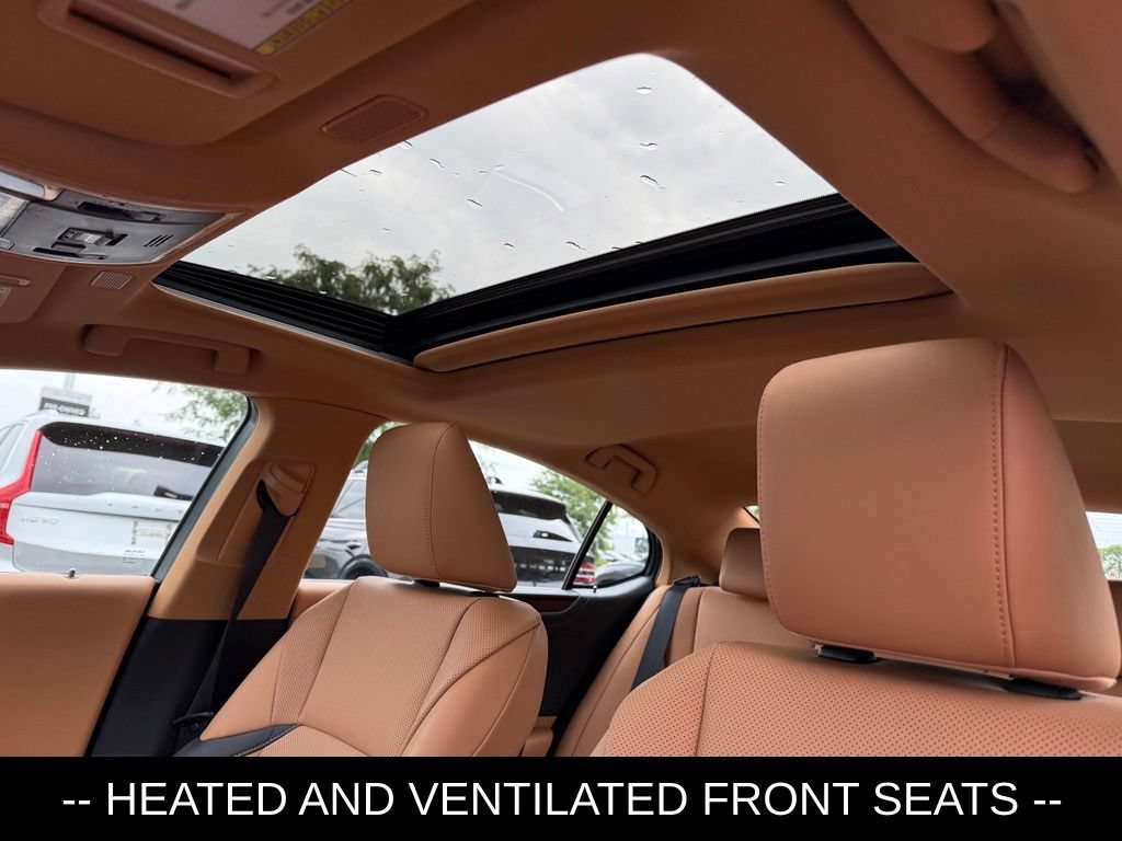 Certified 2023 Lexus ES 300h w/ Premium Package FWD image 9