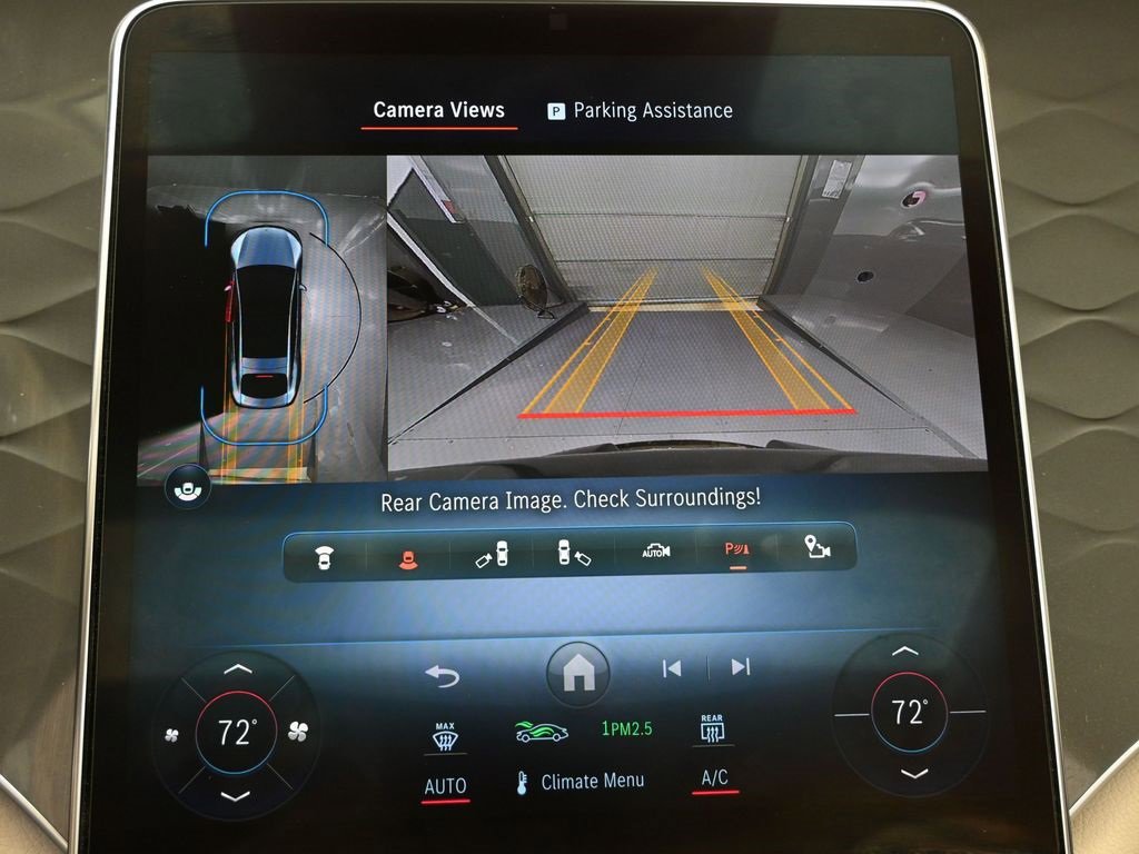 Used 2022 Mercedes-Benz EQS 450+ Sedan image 25