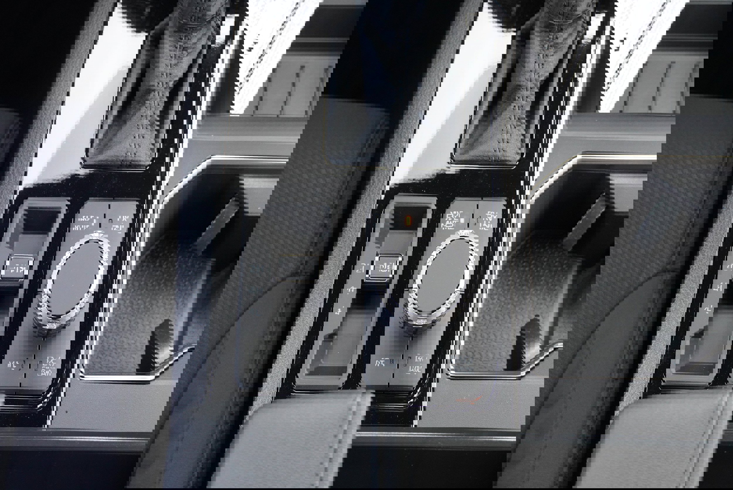 New 2026 Toyota Tundra SR5 w/ TRD Off-Road Package image 32