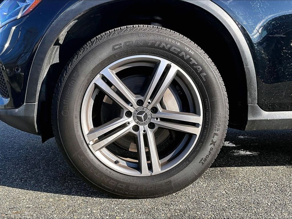 Used 2022 Mercedes-Benz GLC 300 4MATIC w/ Premium Package Lite image 7