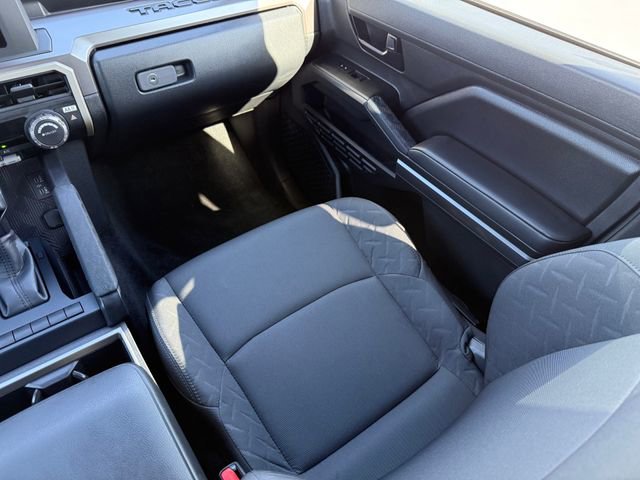 Used 2025 Toyota Tacoma SR5 image 28