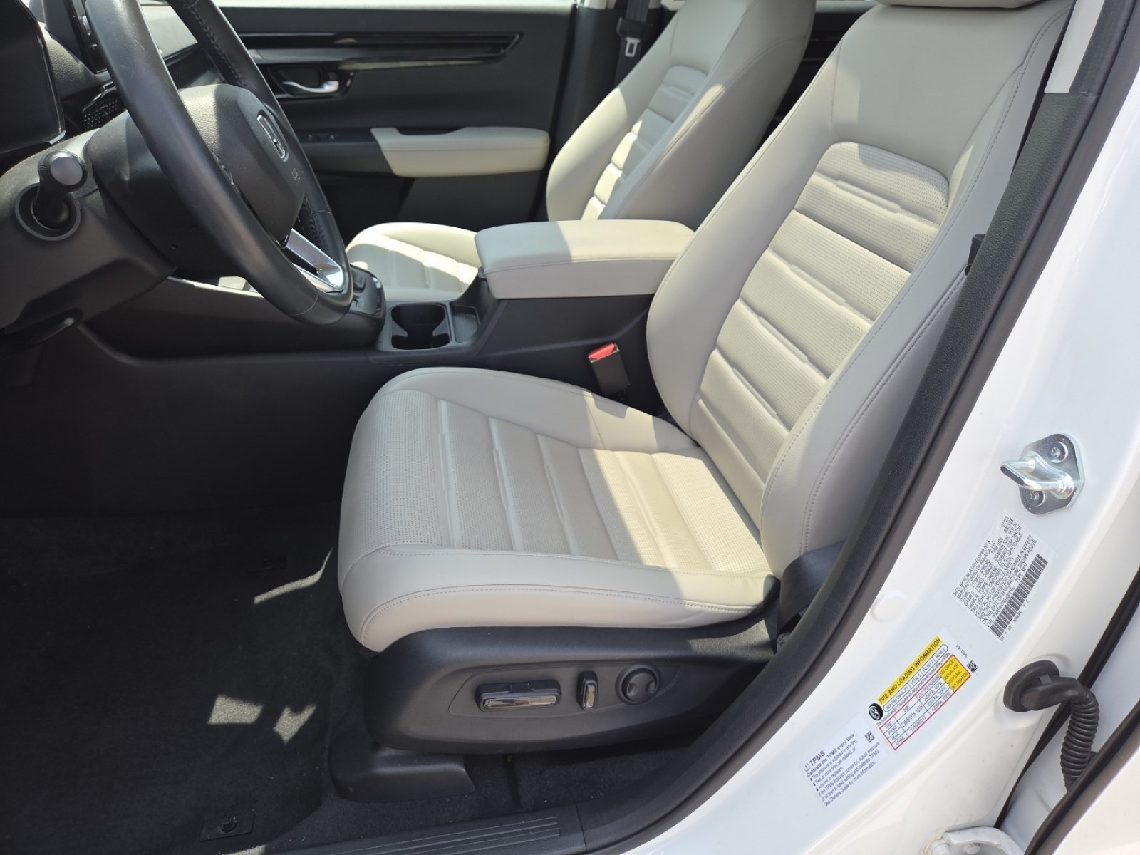 Used 2024 Honda CR-V EX-L image 25