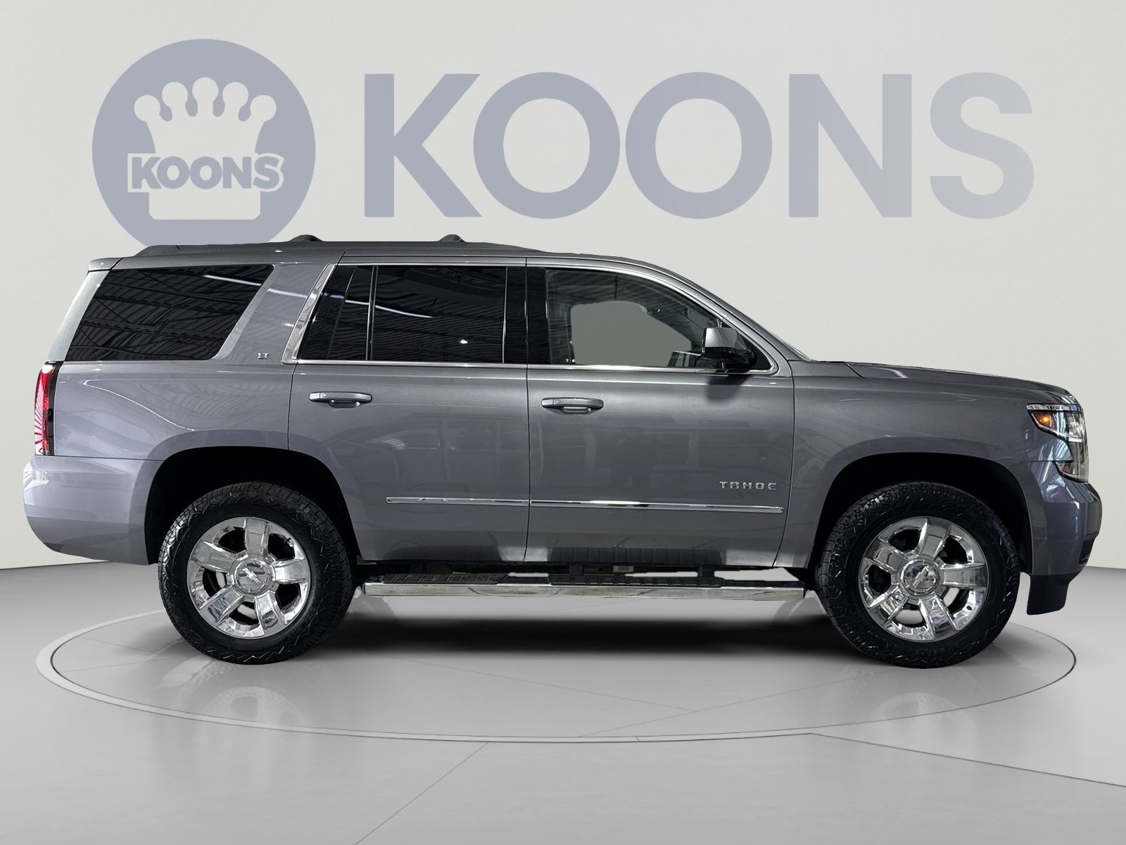 Used 2018 Chevrolet Tahoe LT w/ LT Signature Package AWD/4WD image 12