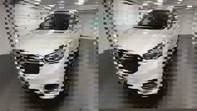 Certified 2021 Buick Enclave Essence w/ Sport Touring Edition image 4