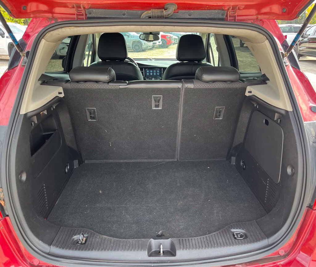 Used 2020 Buick Encore Preferred w/ Safety Package FWD image 13