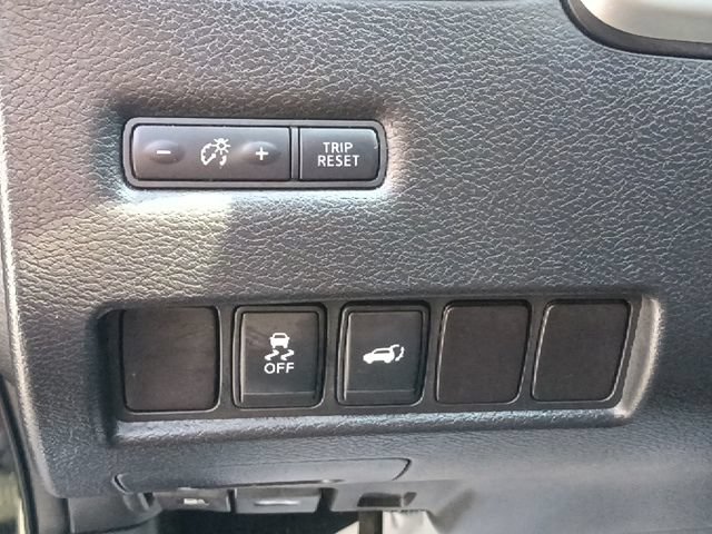 Used 2016 Nissan Murano SL FWD image 18
