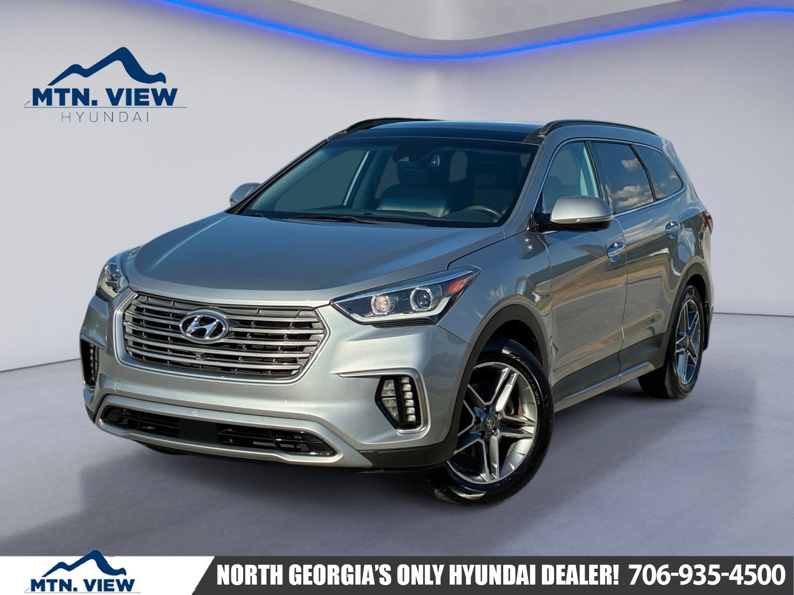 Used 2017 Hyundai Santa Fe Limited FWD image 1