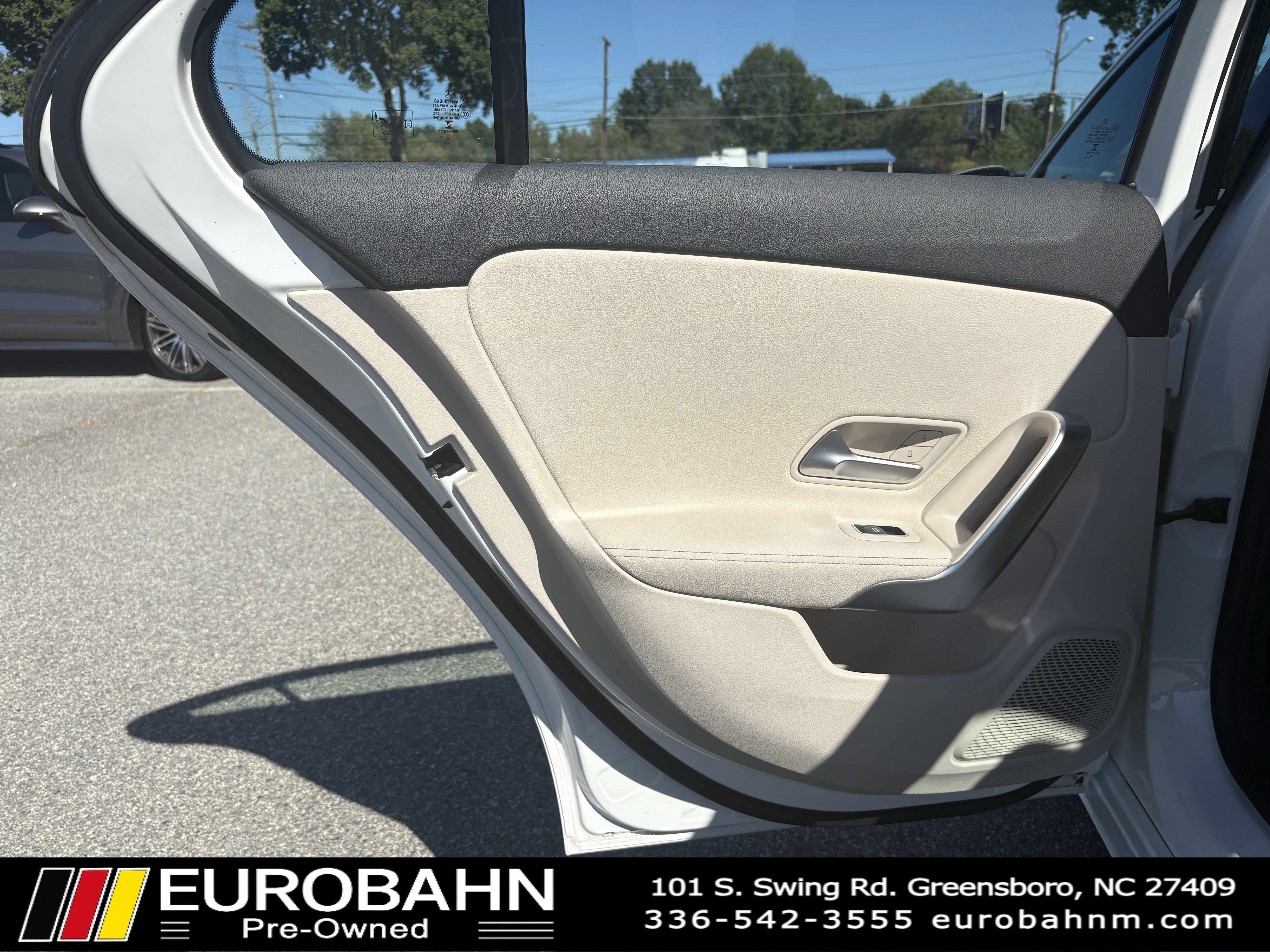 Used 2021 Mercedes-Benz A 220 image 11