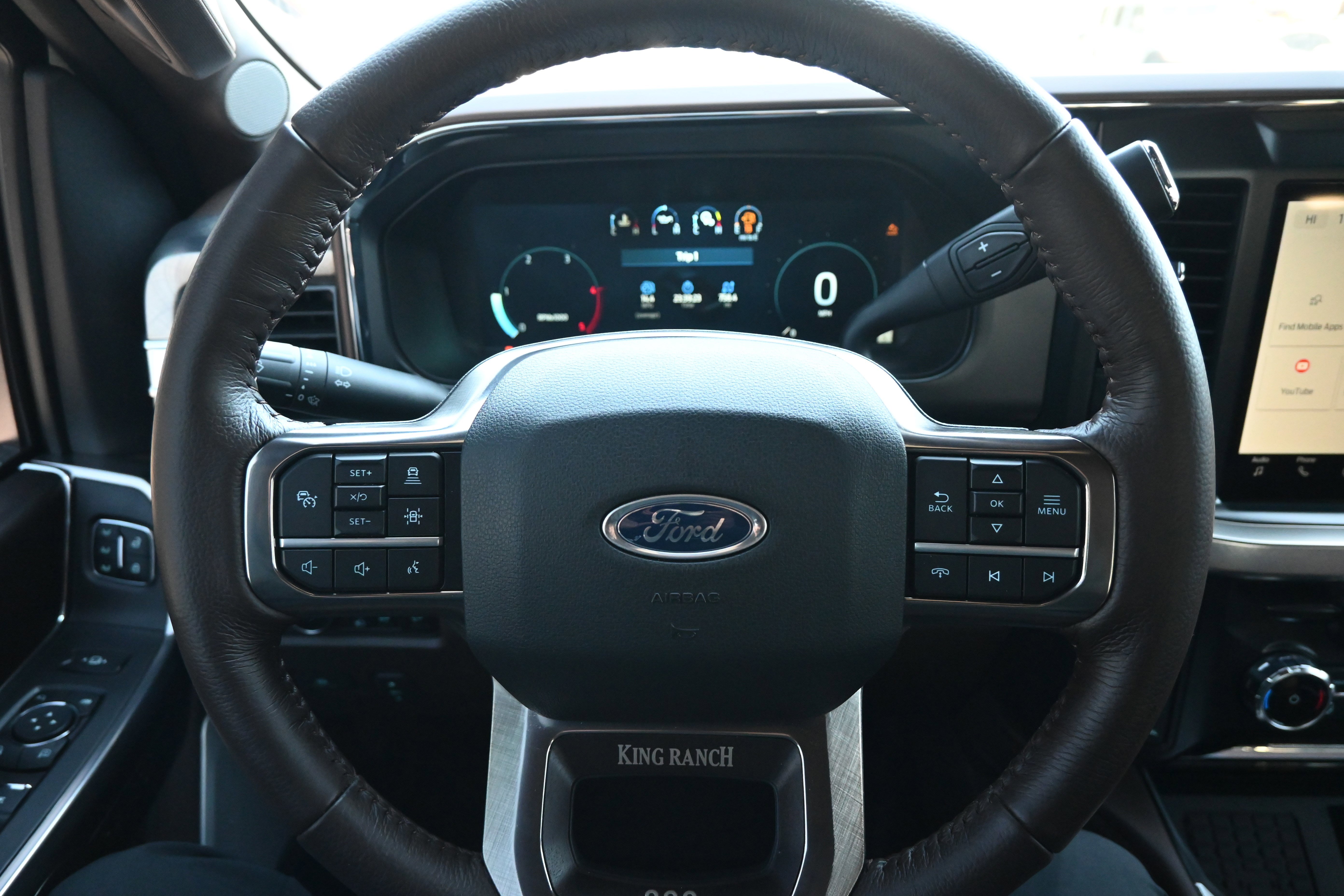 Used 2026 Ford F450 King Ranch w/ FX4 Off-Road Package image 21