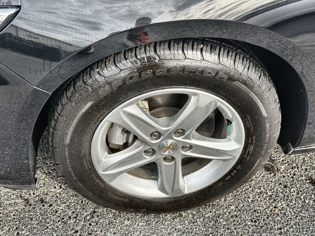 Used 2024 Chevrolet Malibu LS FWD image 10