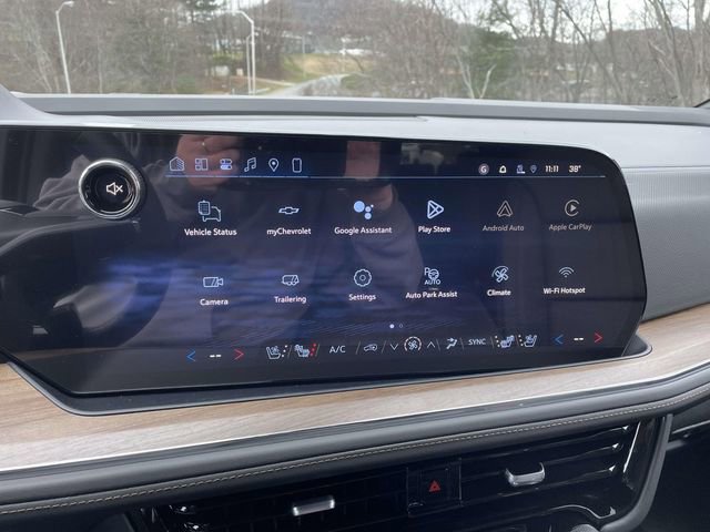 New 2026 Chevrolet Suburban High Country image 25