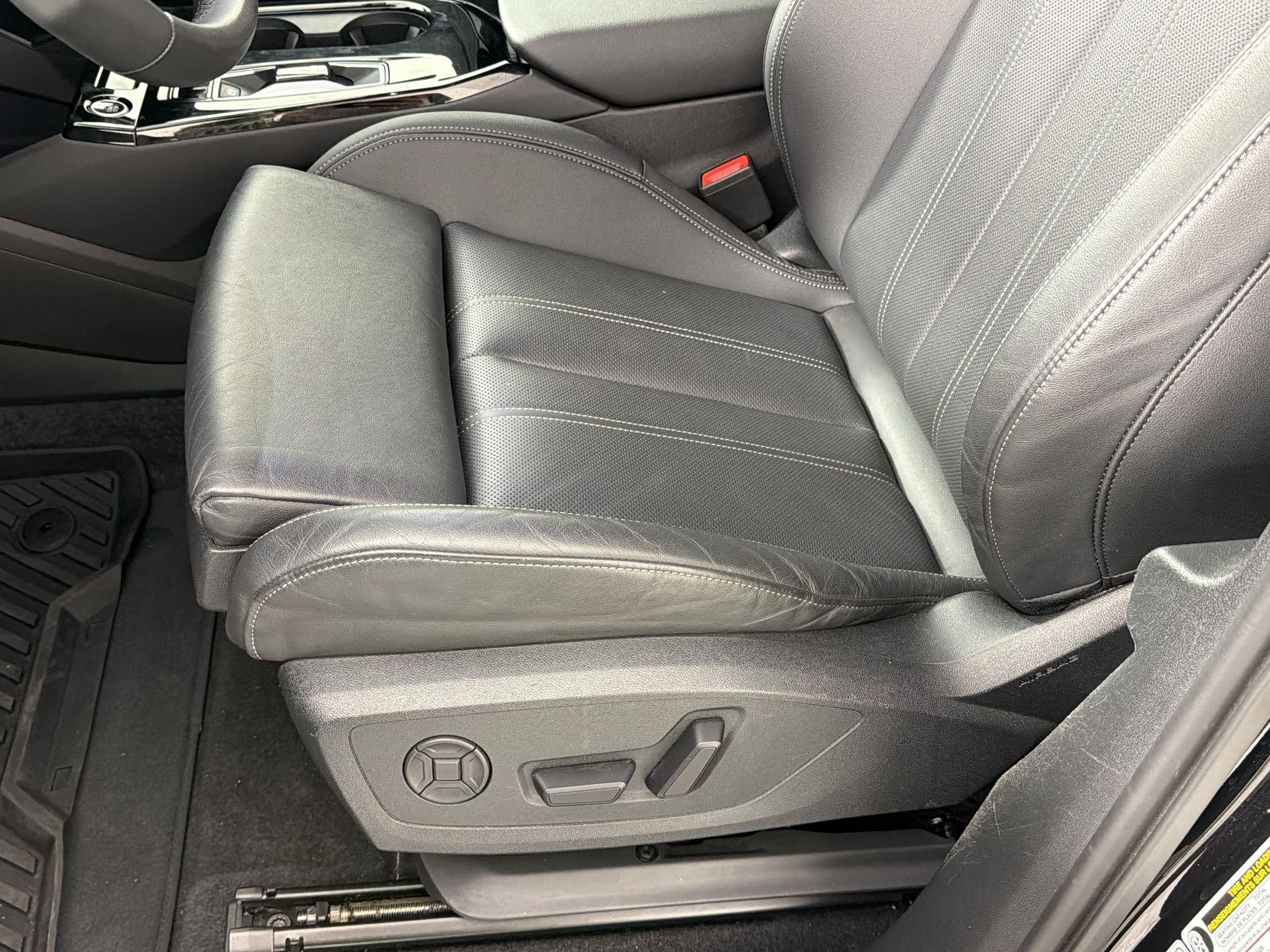 Used 2025 Audi Q6 e-tron Premium Plus w/ Premium Plus RWD image 15