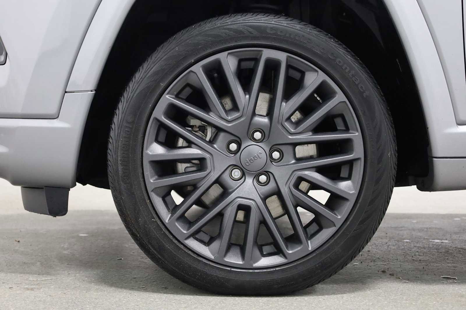 Used 2023 Jeep Compass High Altitude image 38