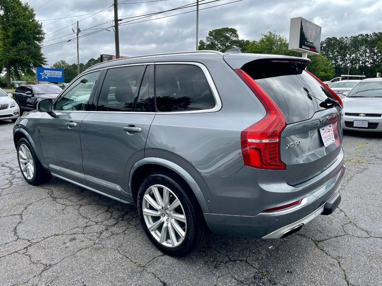 Used 2016 Volvo XC90 T6 Inscription w/ Vision Package image 1