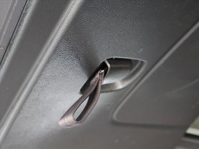 Used 2019 Toyota Sequoia Limited w/ Safety & Convenience Package AWD/4WD image 7